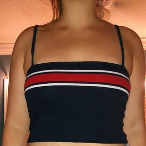 BRANDY MELVILLE CROPPED TANK